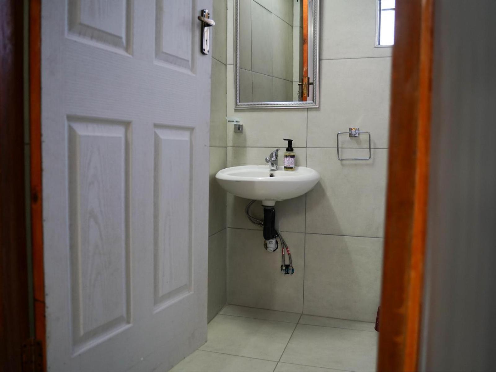 Aqua Guest House Sandown Εξωτερικό φωτογραφία